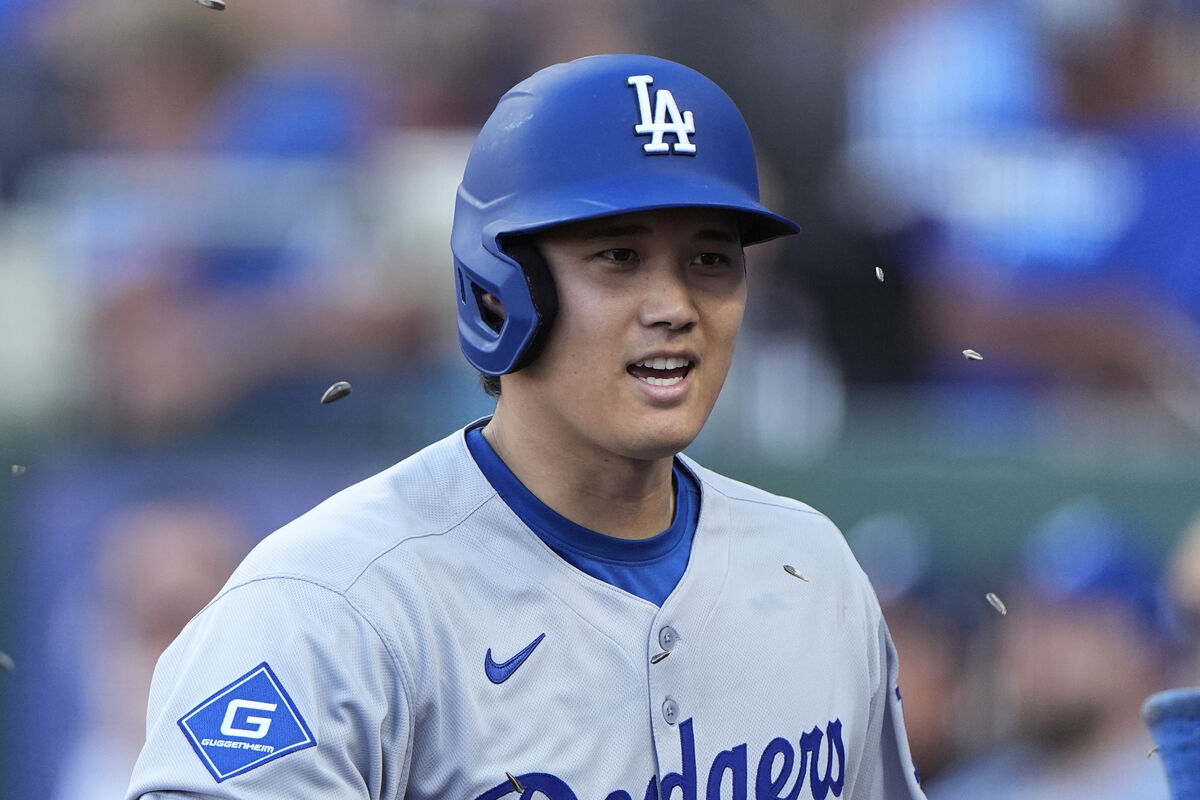 大谷翔平が右翼席の球場名物へ今季８本目先頭弾 ロバーツ監督絶賛「こんな選手は見たことがない」