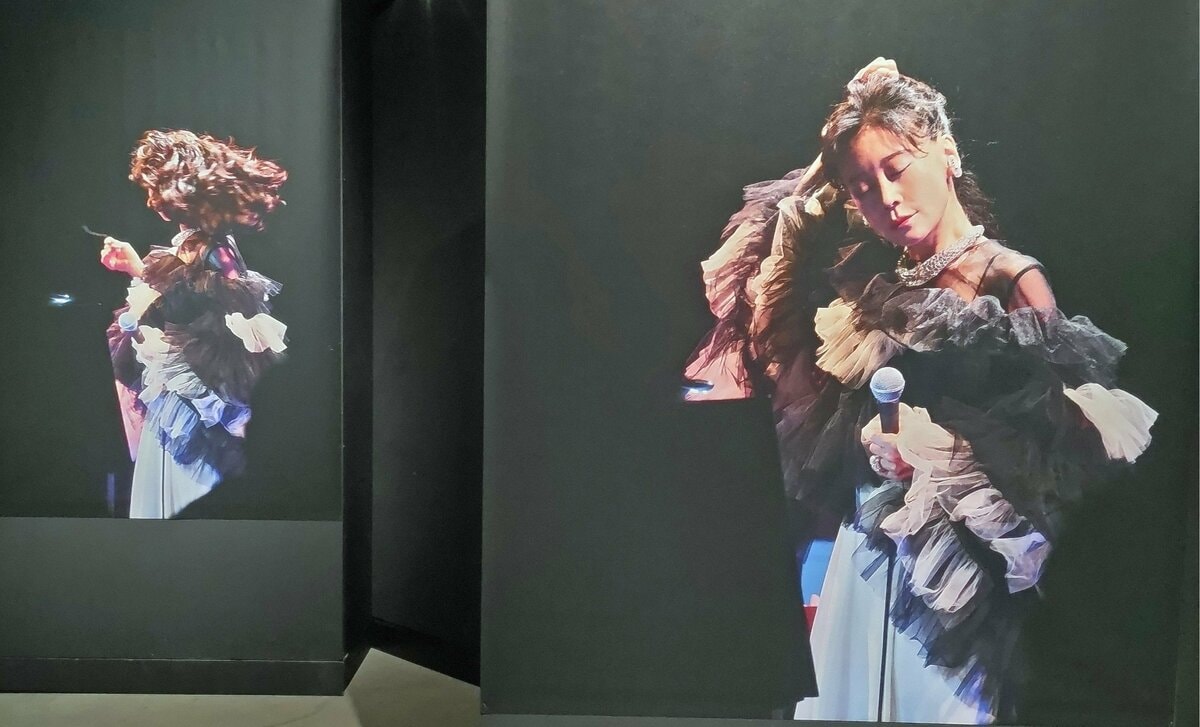 中森明菜に見惚れる 撮影したかが屋・加賀は「幻！」と興奮、ファンは「目線、指先、その全てに溶けそう」と〈ゴールデンストーンズきょう登場〉