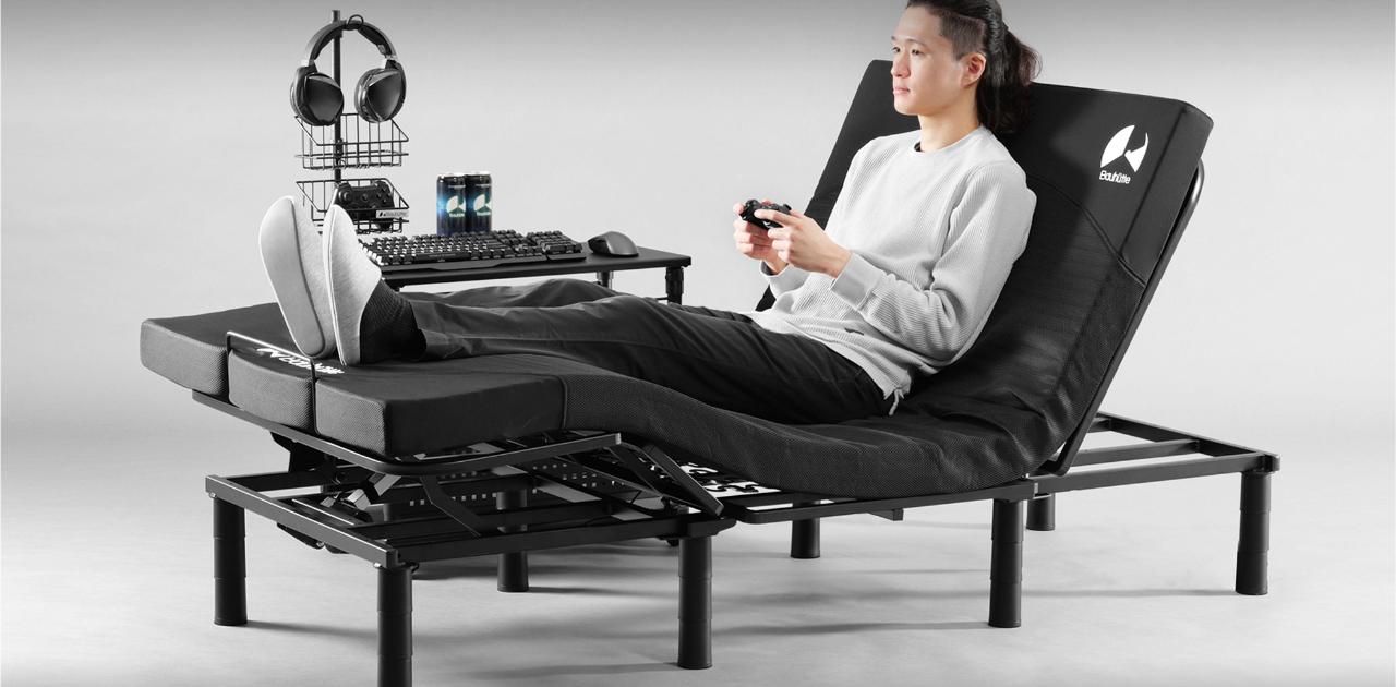 最高のダメ環境。1日中寝たまんまでゲーム三昧できる電動ベッド