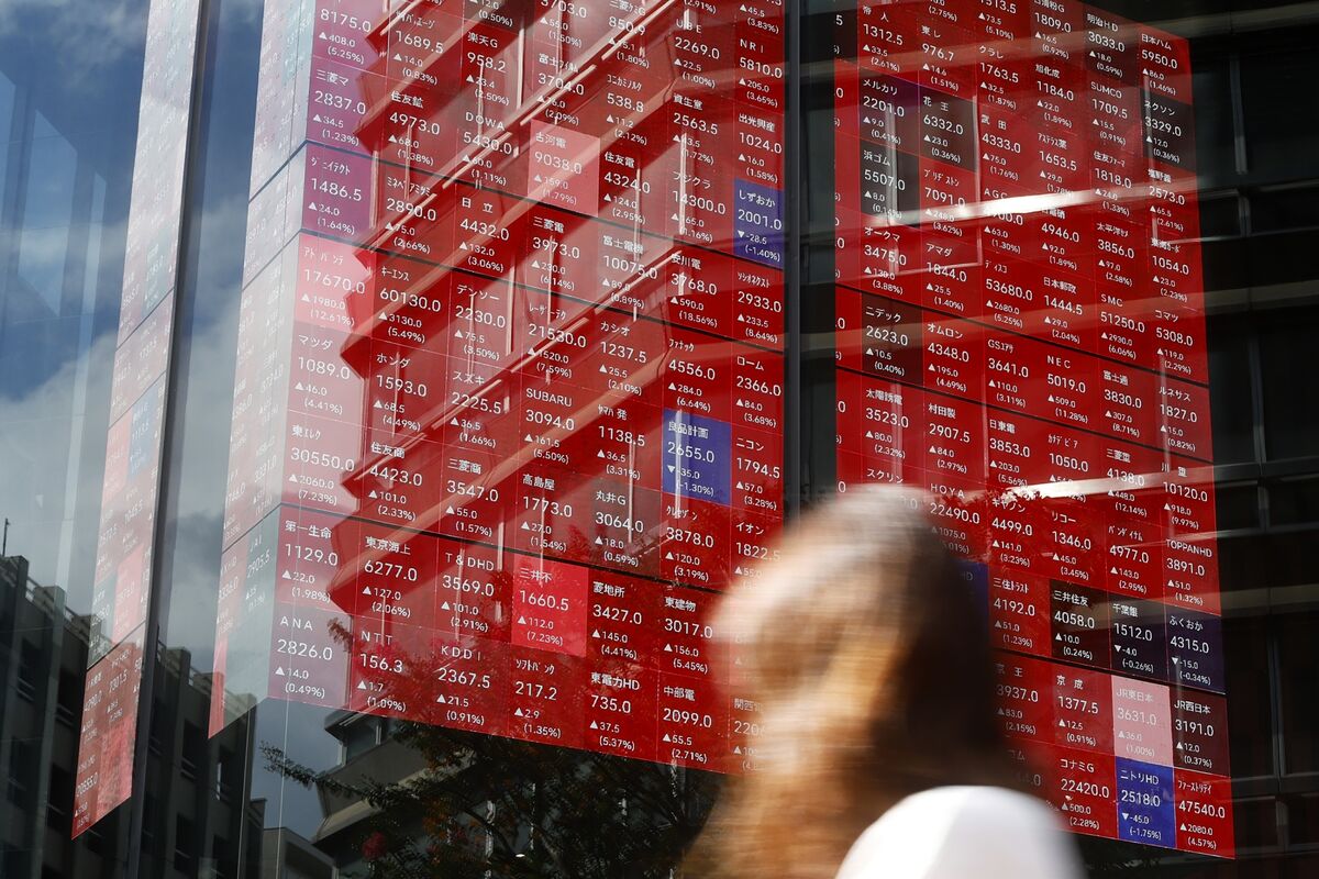 走る日経平均に遅れるTOPIX、好業績の裾野拡大が追撃の鍵－脱AI人気