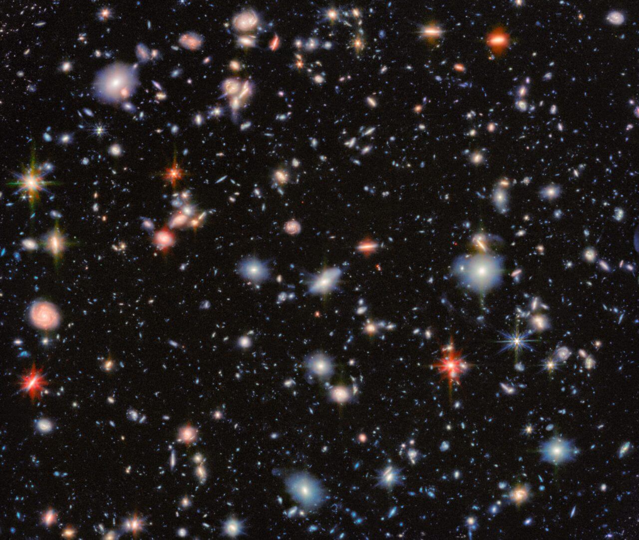 ジェームズ・ウェッブ宇宙望遠鏡があの「ハッブル・ウルトラ・ディープ・フィールド」を観測（sorae 宇宙へのポータルサイト）
