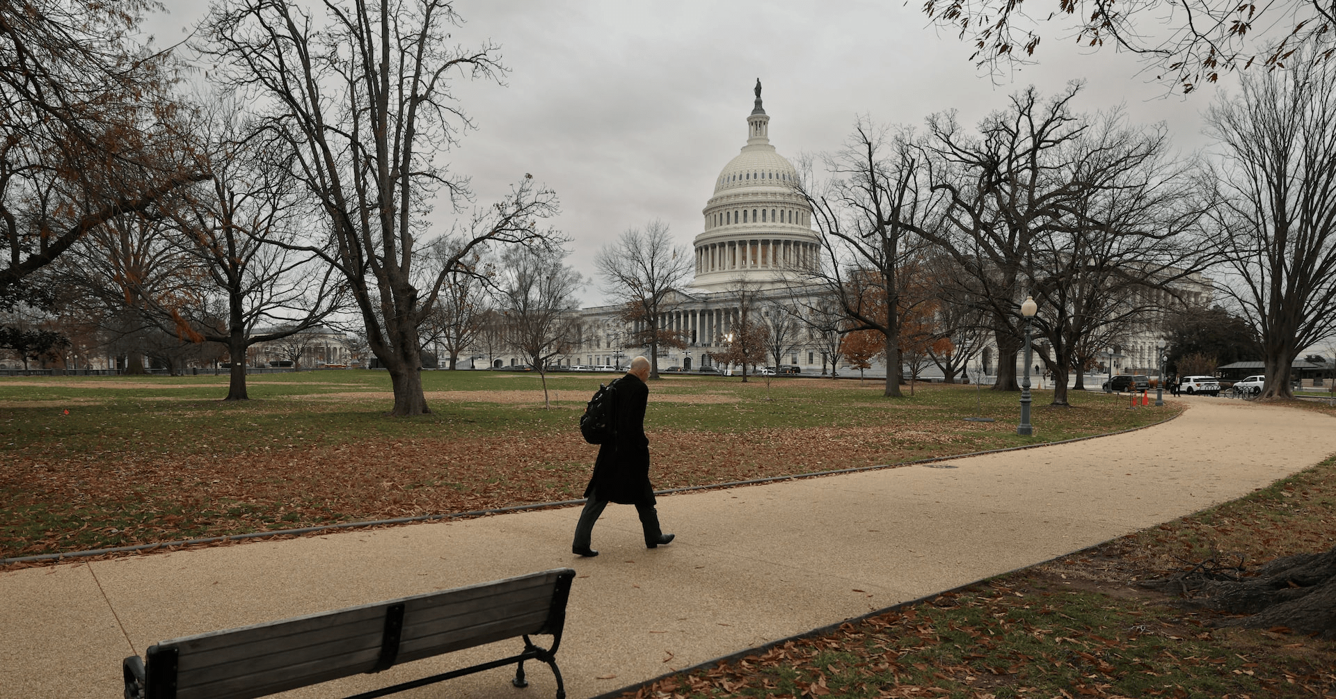 米政府閉鎖迫る、つなぎ予算巡る調整続く 共和は新たな採決を計画