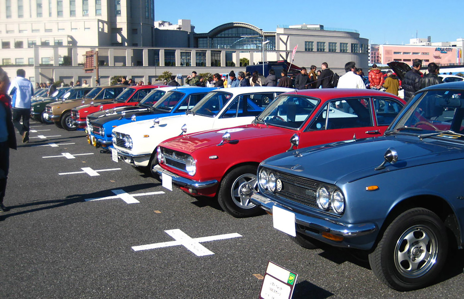 「撮るな触るな話しかけるな」って何しにイベントきたの？ 本当にいる旧車イベントの招かれざる客