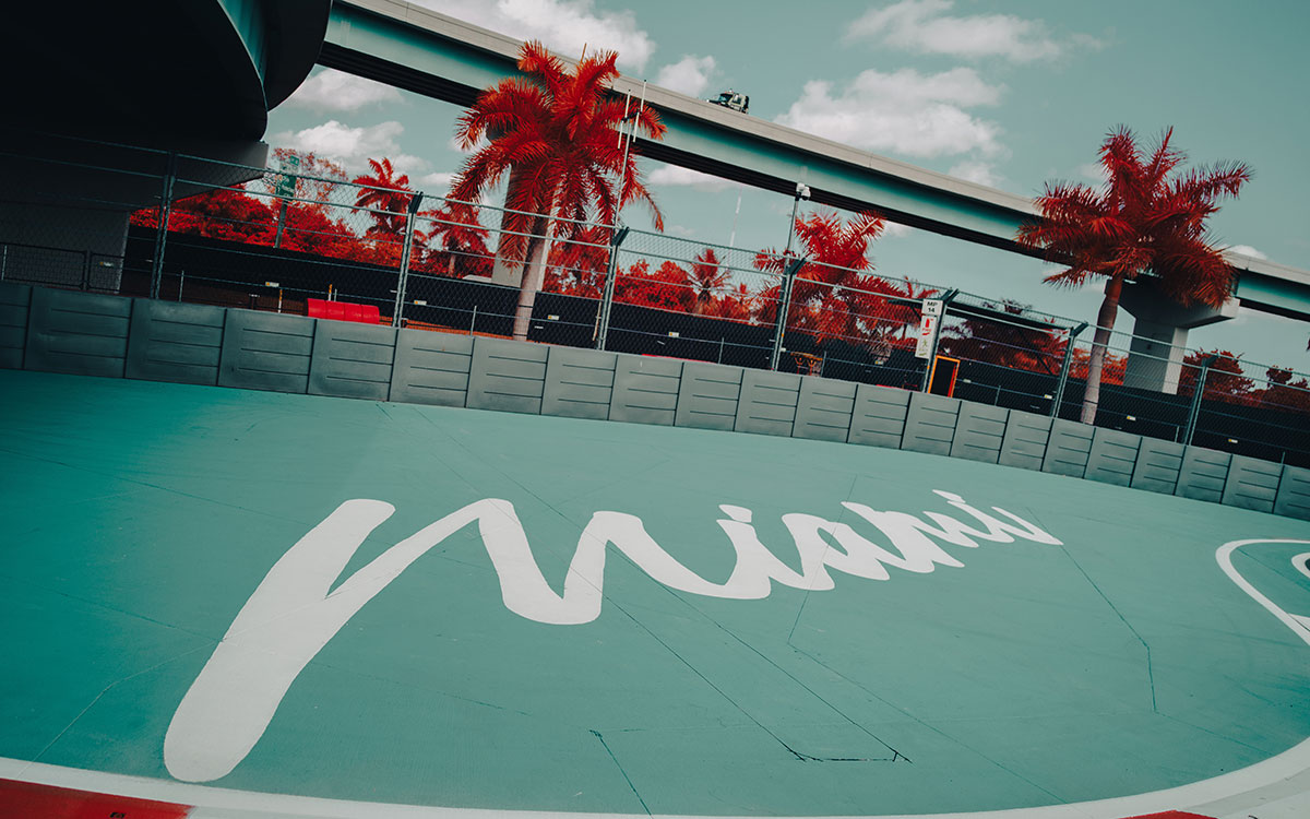 マイアミでF1史上初の「レインハザード」が発令。決勝に向けた影響、セットアップ変更の余地