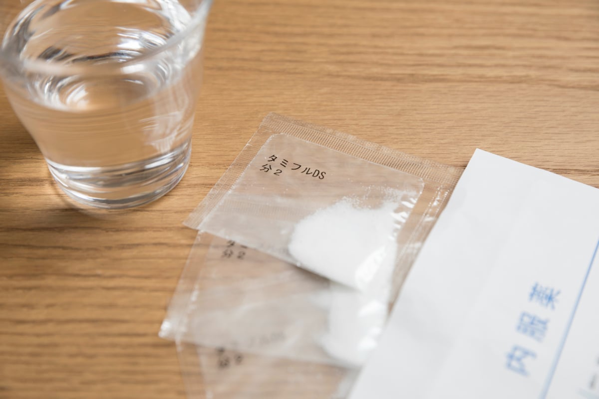 インフル「予防内服薬」って効果あるの？ 誤った服用方法で副作用リスクも…今からでも間に合う「感染対策」