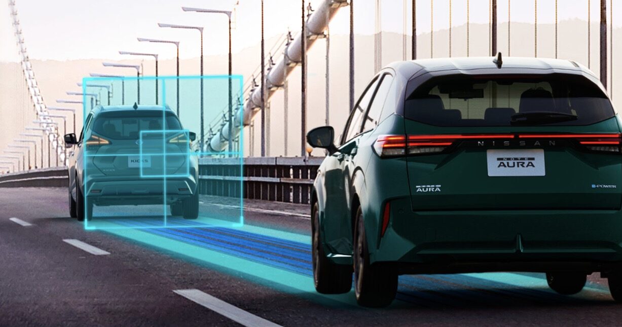 トヨタの運転支援機能と日産ProPILOT、どちらがいい？【自動運転レベル1〜2】