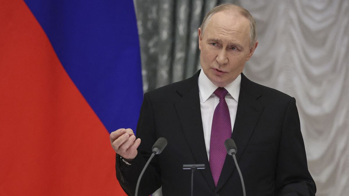 プーチン大統領、核実験再開を示唆－米国の動きに「報復措置」警告