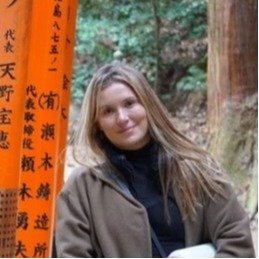 「なんて罰当たり！」「何がダメなの？」鳥居でハイキックしたドイツ人女性が炎上…“どこからがNGなのか”参拝マナーに神社庁の答えは（集英社オンライン）