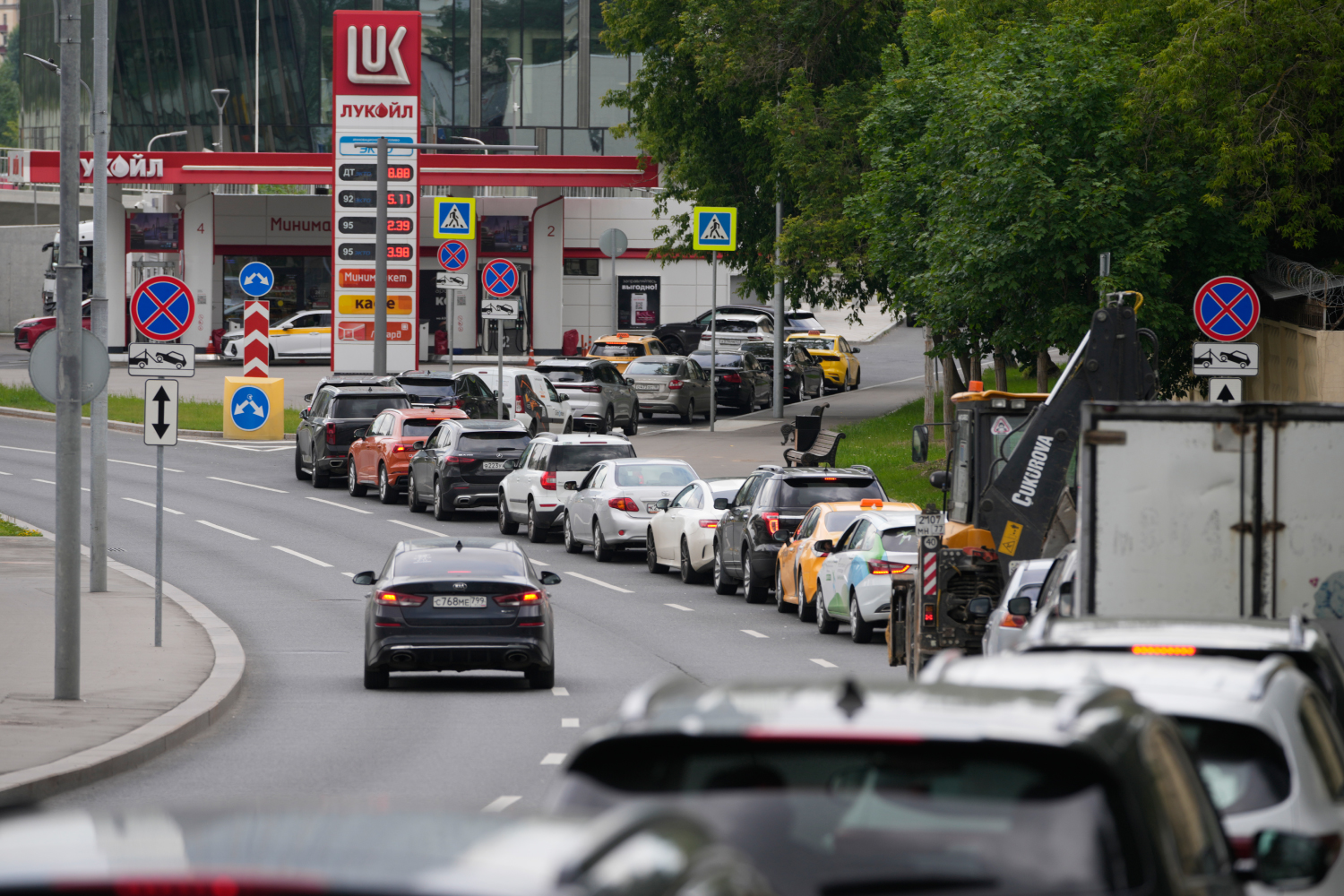 世界第２位の原油生産国ロシアがガソリン切れに！ウクライナのドローンが狙ったもの（Wedge（ウェッジ））