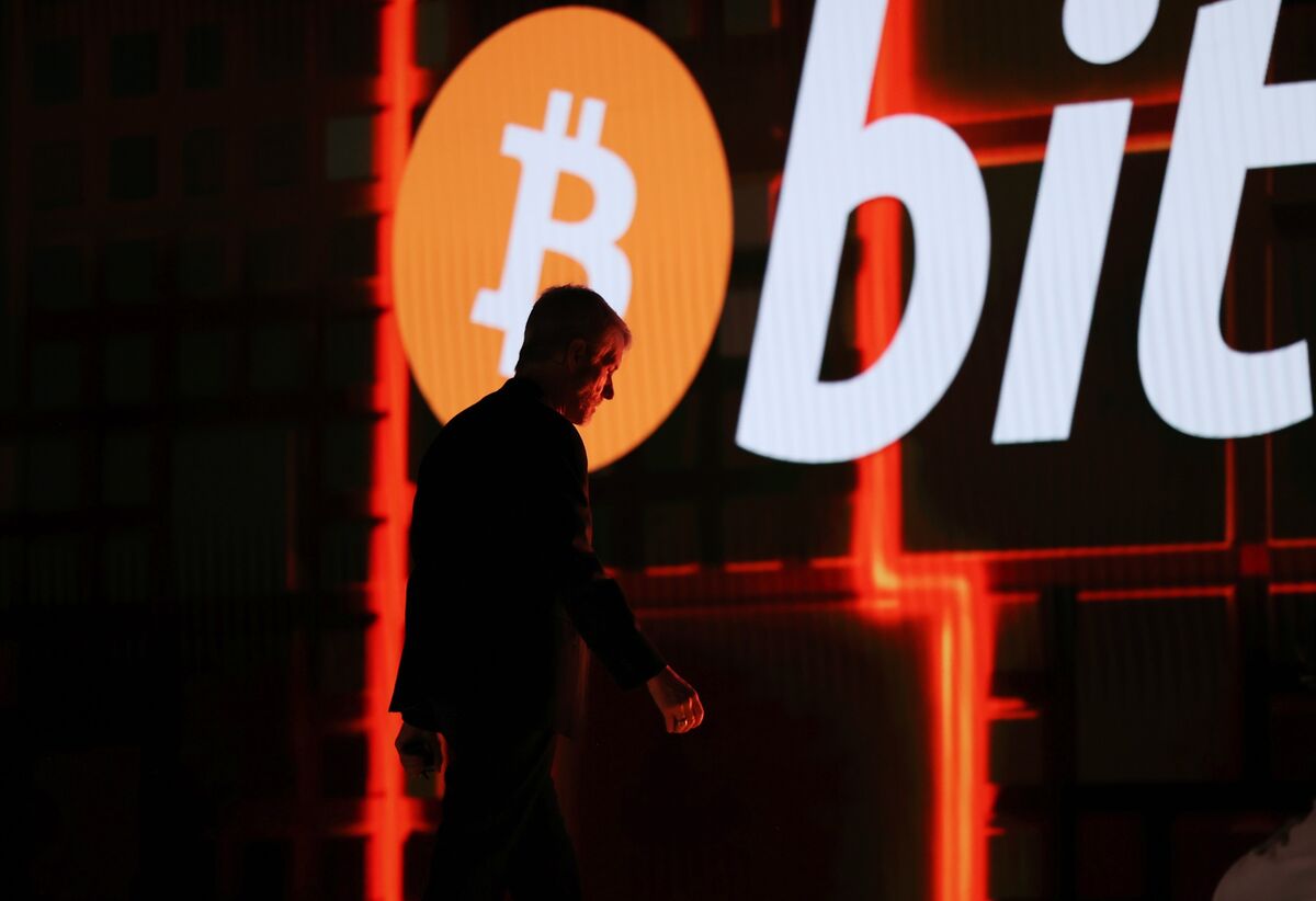 ビットコイン投資戦略の持続性に疑問符－ストラテジー株が大幅下落