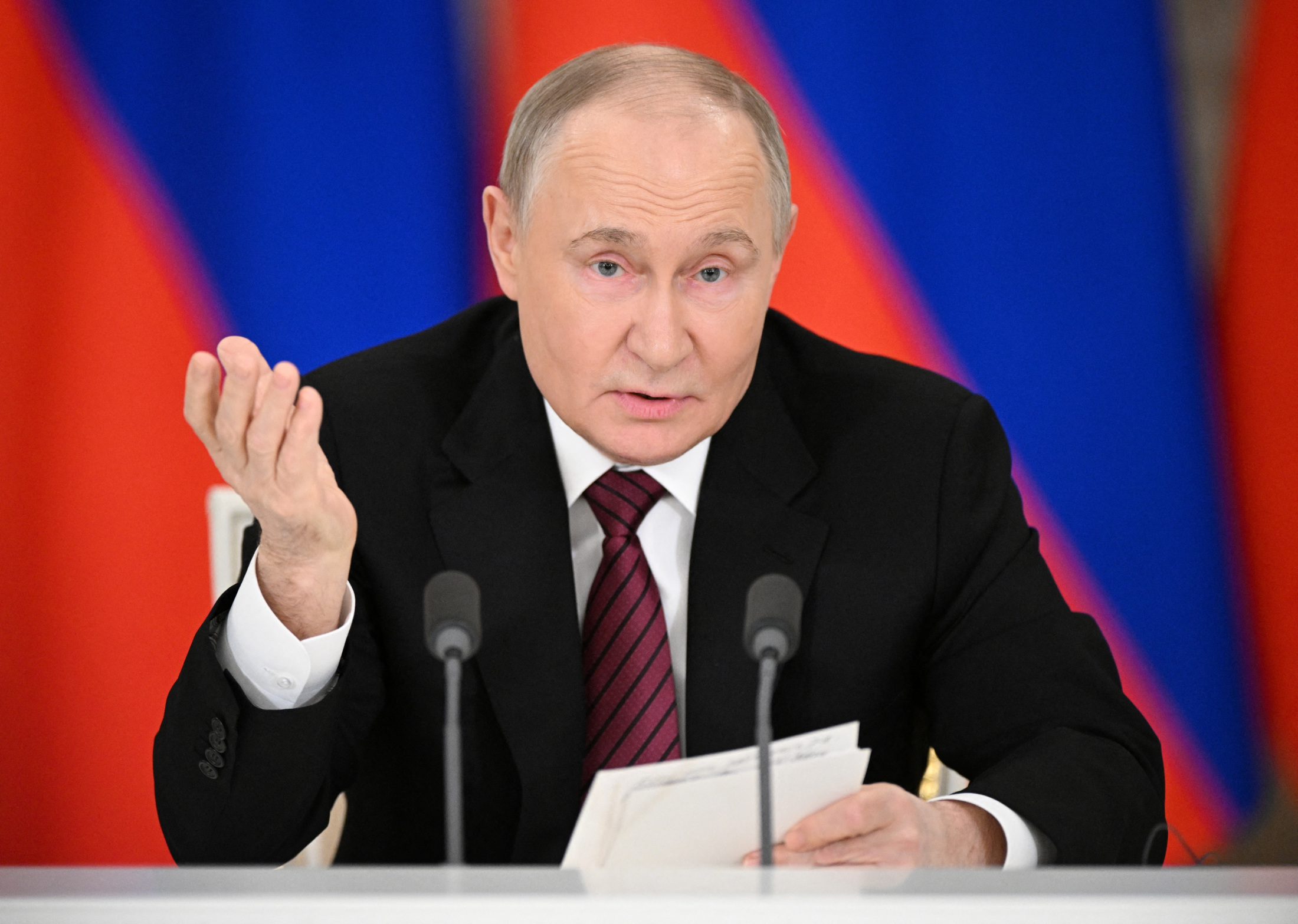 プーチン氏、15日にトルコで直接協議提案 ゼレンスキー氏は停戦同調求める