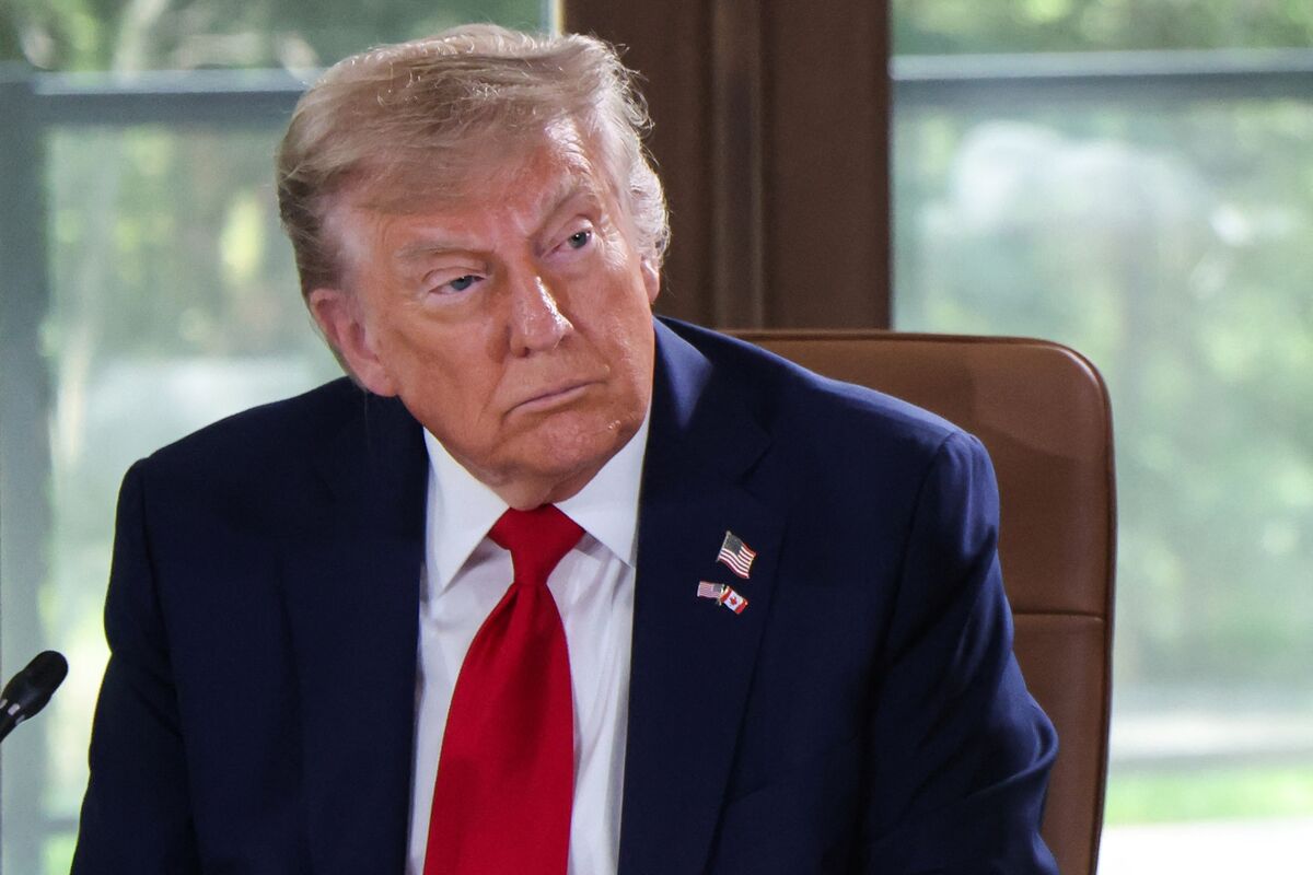 トランプ氏、対ロシア制裁に慎重姿勢－米側の「莫大な」コストを懸念