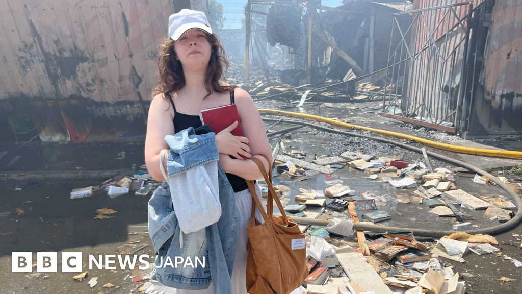 新学年の開始前に1200万冊の本を破壊、ウクライナの文化を攻撃するロシア