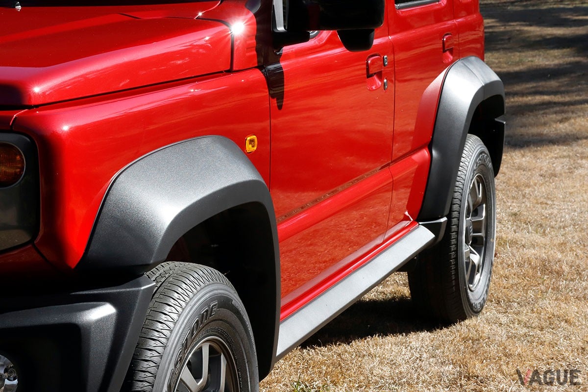 「また争奪戦になるのでは…」注文殺到で登場4日で受注停止となった大人気モデル スズキ「ジムニーノマド」2026年1月に受注再開！ 今度は本当に買える？ 販売店に寄せられる声とは