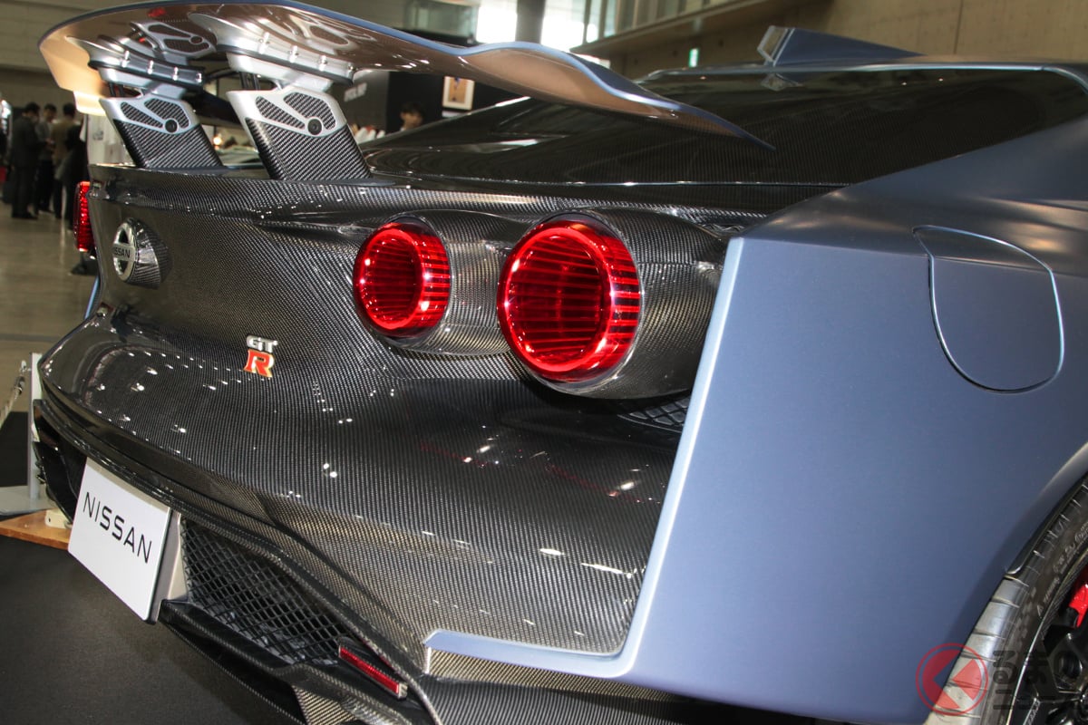 約1億5000万円！ 日産「すごい"GT-R"」実車展示！ 曲線美まとった「ワイド＆ロー」デザイン！ 720馬力を誇る"特別な"「GT-R50 by イタルデザイン」とは
