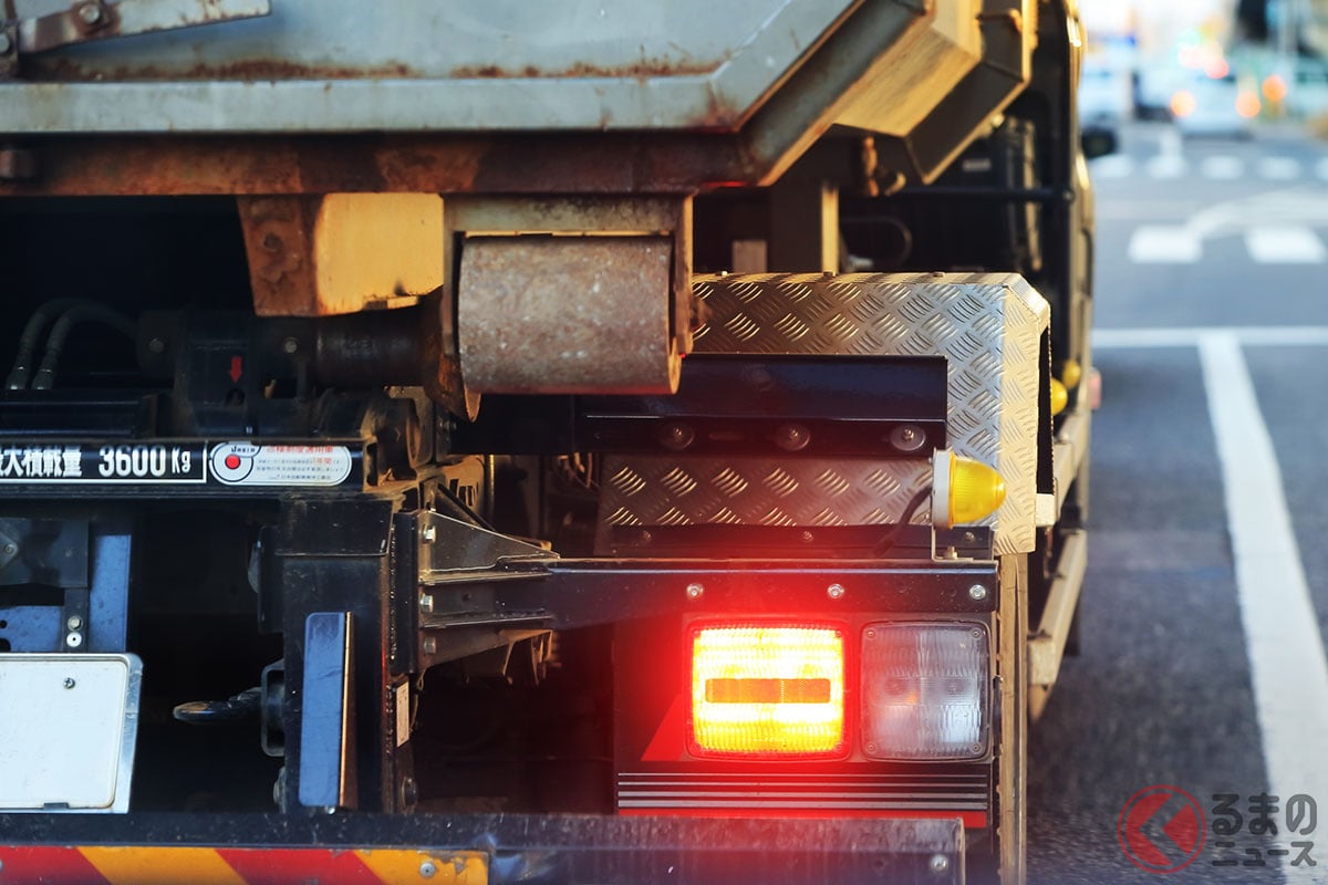 「検挙しました」 超危険な"残土爆積み"ダンプ＆「改造大型トラック」の即・摘発に反響多数 「どんどんやれ！」 国道4号「一斉取り締まり」で"悪質違反者"を排除！ 茨城県警が街頭検査を公開