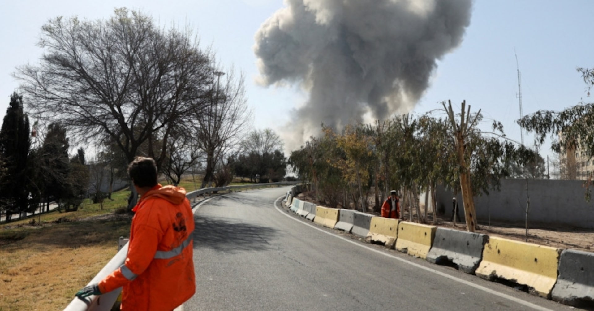 イスラエル、イラン首都に大規模攻撃 イランはテルアビブにミサイル