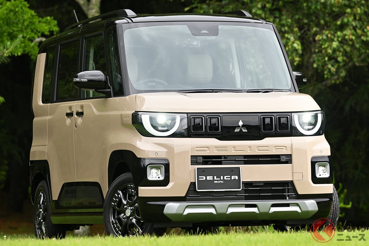 196万円から！ 三菱「新型デリカミニ」発表！ タフ感アップの「新デザイン」×軽自動車"初"の「画期的機能」もり沢山！ わずか2年で「全面刷新」した"2代目モデル"10月発売へ！