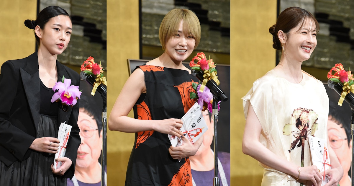 橋田賞新人賞の河合優実「作品が届いているんだと実感した」、奈緒と松本若菜も受賞（授賞式レポート / 写真13枚）