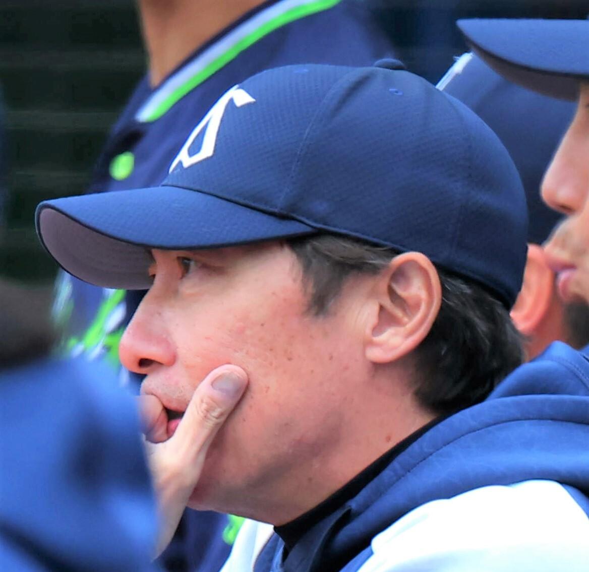 【ヤクルト】4連敗でリーグ最速30敗＆ワースト借金「16」同点8回小澤が2者連続被弾3失点 吉村6回2失点粘投、赤羽同点打も霧散