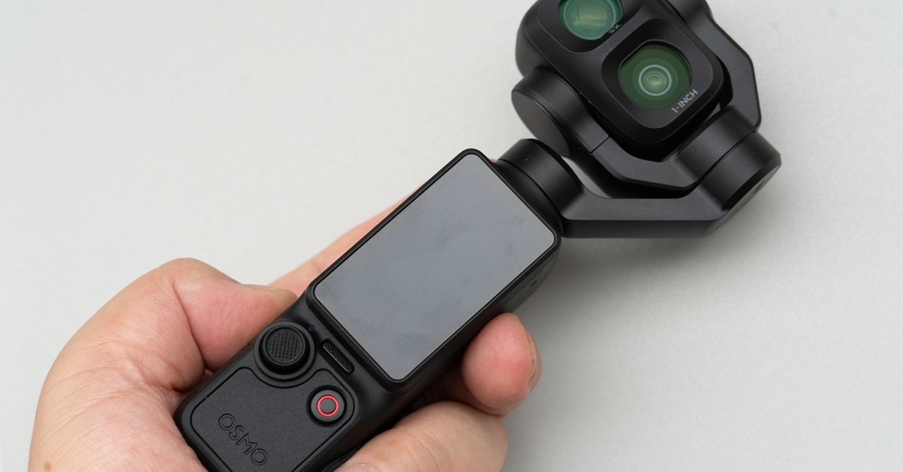 “縦2眼”で広角20mmから望遠120mmまでカバーするジンバルカメラ「DJI Osmo Pocket 4P」を試す