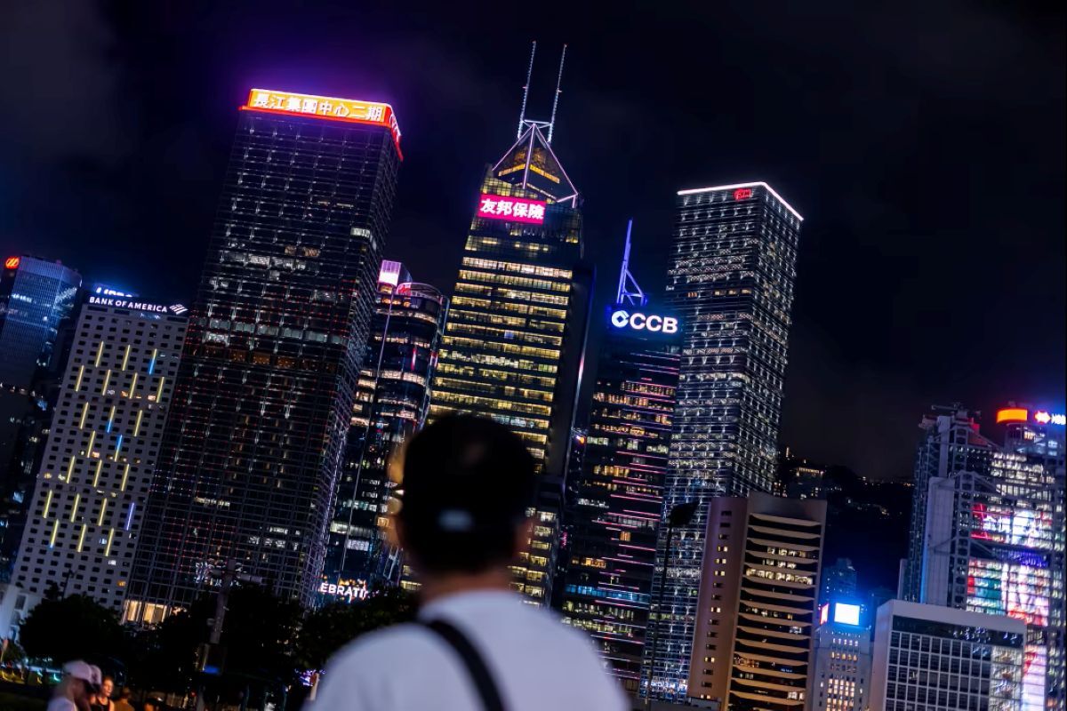 コンサートのため香港に入境した女性、家族の生活給付金が打ち切りの危機に 中国