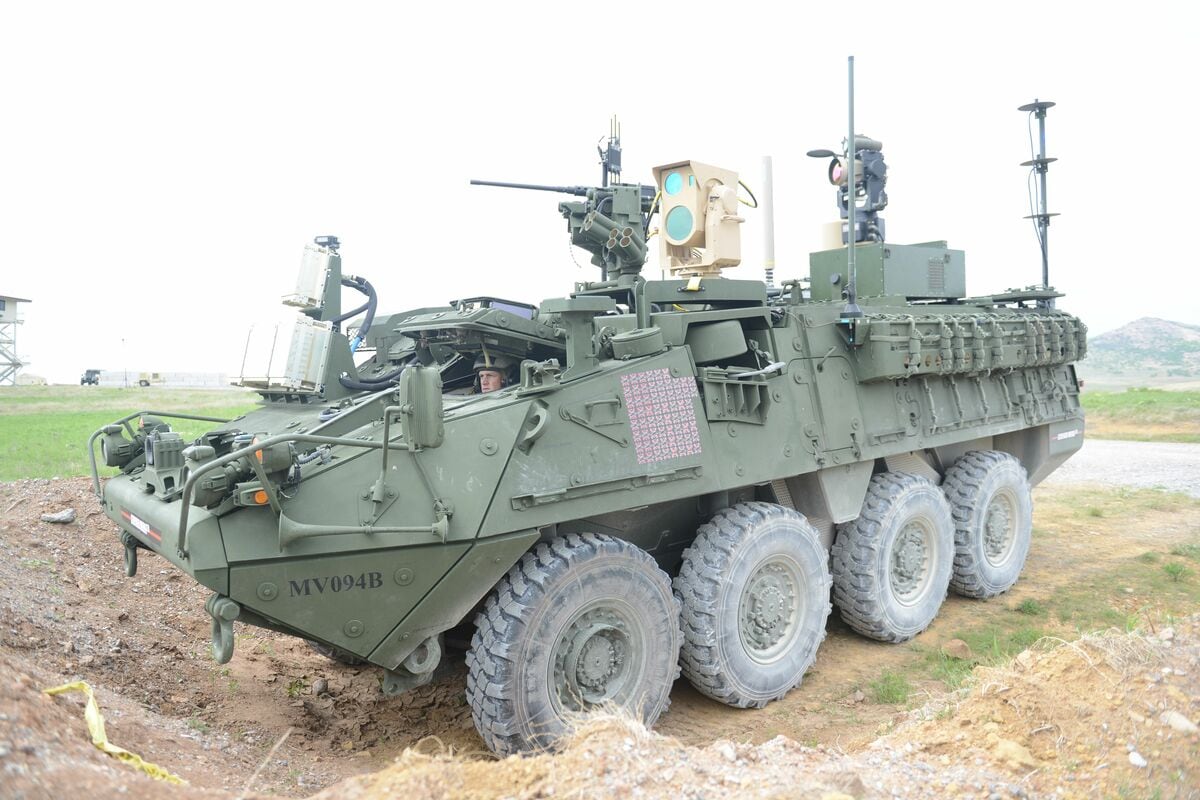ドローンやミサイルを撃ち落すレーザー兵器「アイアン・ビーム」をイスラエルが実用化へ 日本のレーザー兵器開発史と世界の現状、日本は開発に本腰入れよ(1/7)