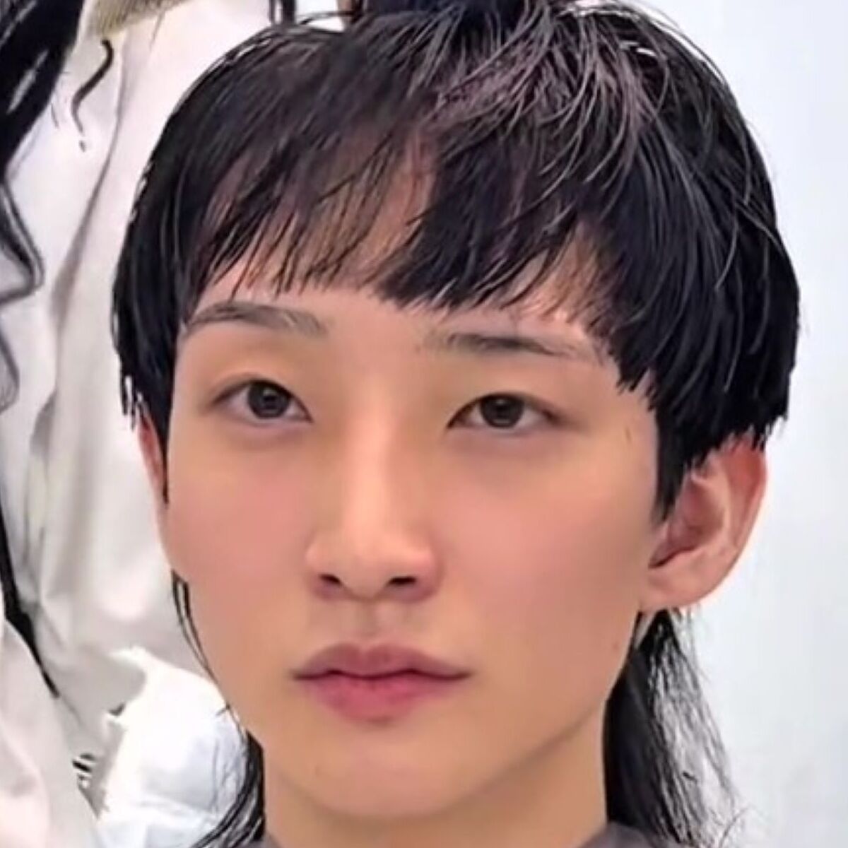 美容室で「俺焦ってるよ」→大失敗かと思いきや…… まさかの仕上がりに「こりゃずるい」「別人だわ」と185万再生