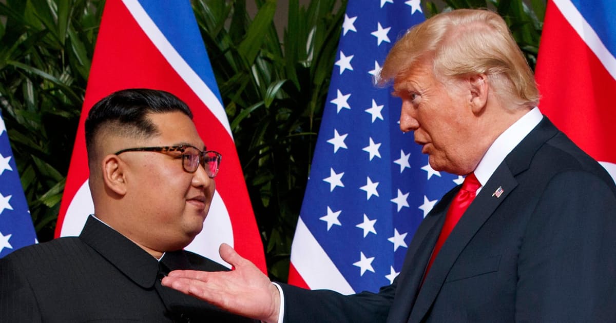 トランプ氏が秋の米朝会談模索と米報道 非公式に側近動かす