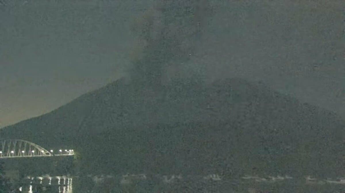 桜島で噴火 噴煙1200ｍ【24日・25日の降灰予報】鹿児島・宮崎