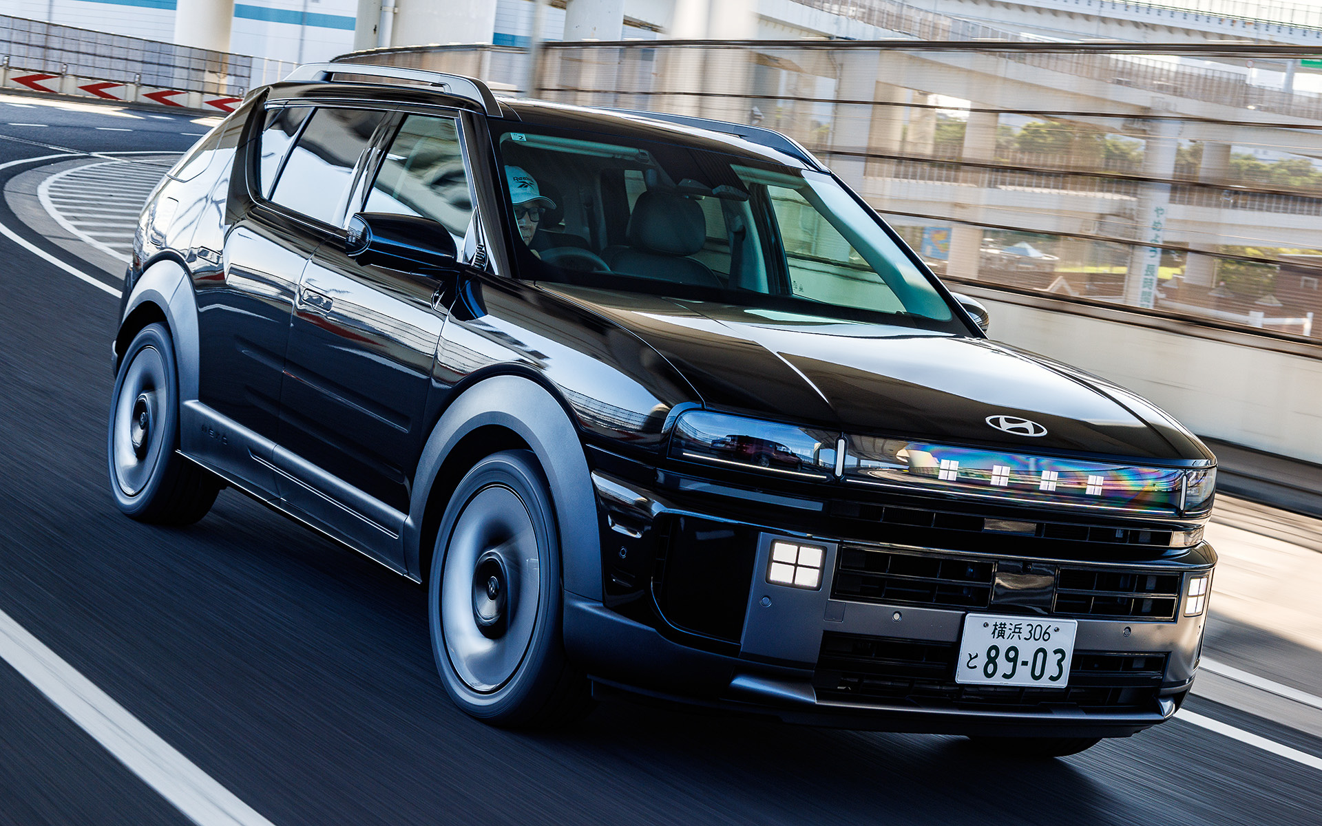 ヒョンデの新型FCEV「ネッソ」（2代目）試乗 一充填走行距離1000kmオーバー、その実力は？