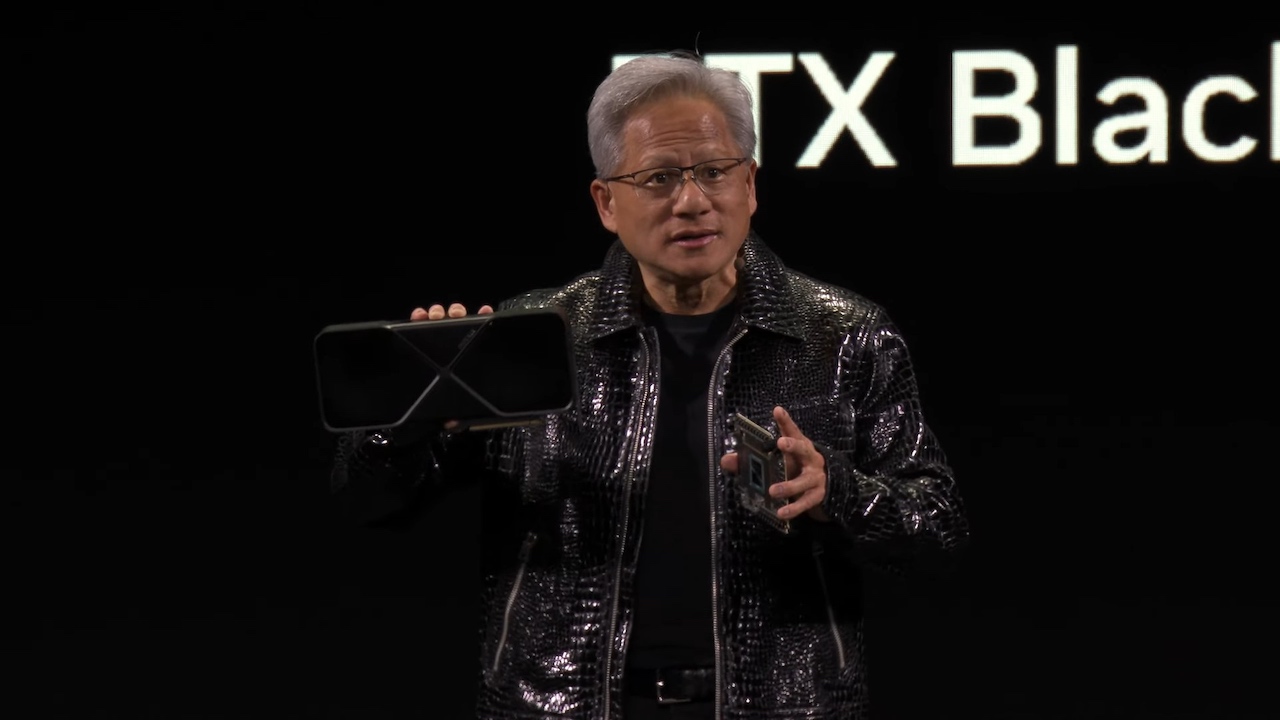 NVIDIAのCEOが「GeForce RTX 5090 GPU」の飛び抜けて高い価格設定についてコメント。熱心なファンは節約のために妥協したりしない