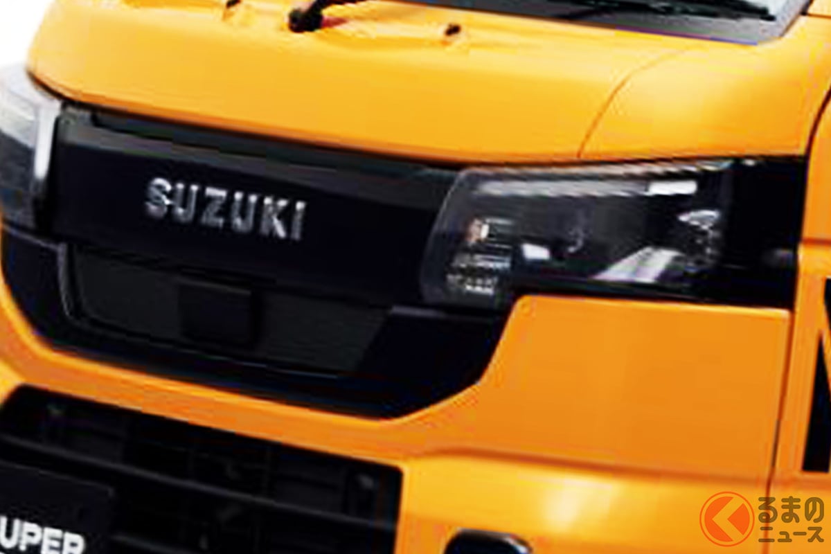 スズキが"新"「軽トラック」展示！ 黒基調の「特別仕様車」をハードにカスタム！ 「FIELDSTYLE TOKYO 2026」にタフ仕様の「スーパーキャリイ」登場