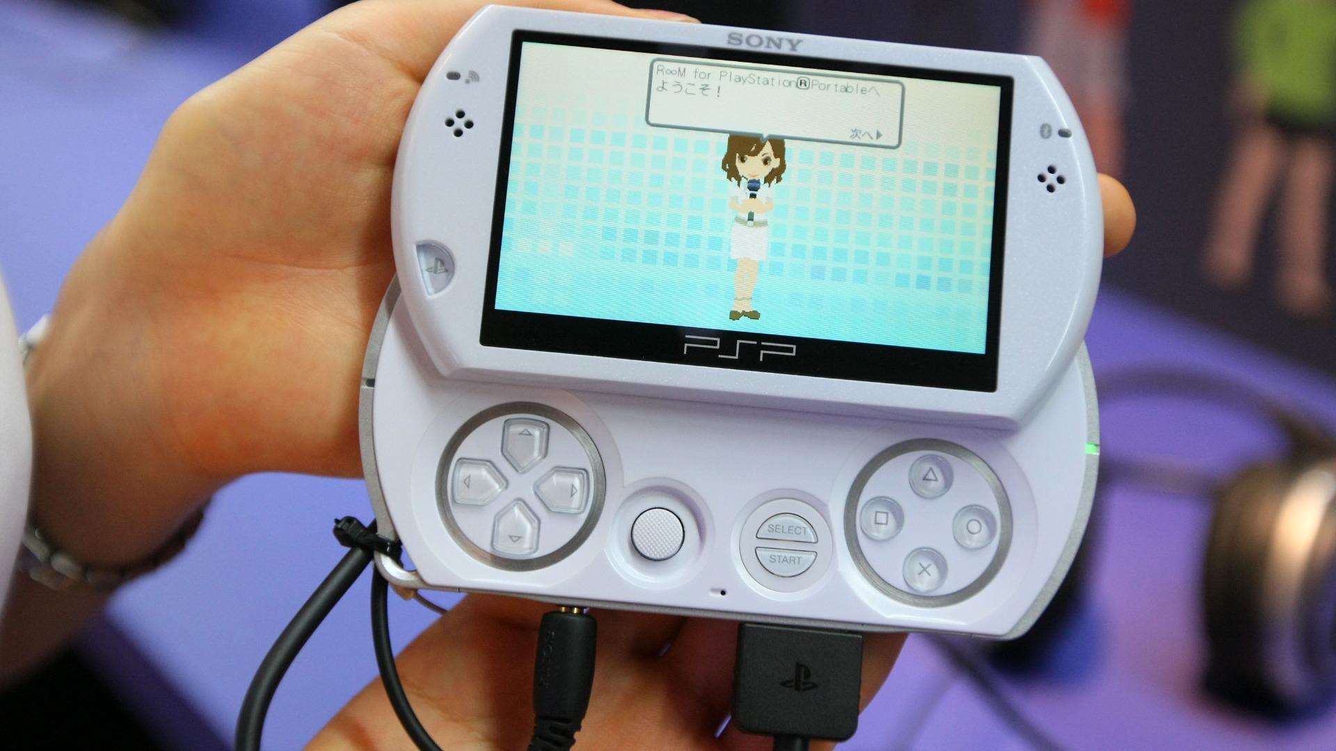 ソニーが携帯ゲーム機に本気を出す？ 最新技術を凝縮した次世代PSPの全貌とは