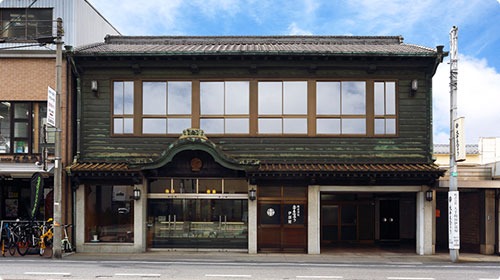 「帰省のたびに絶対買う」“岡山の銘菓”が大好評 「めちゃくちゃ喜ばれる」「甘すぎず滑らかで上品」「岡山県民が大好きな一品」