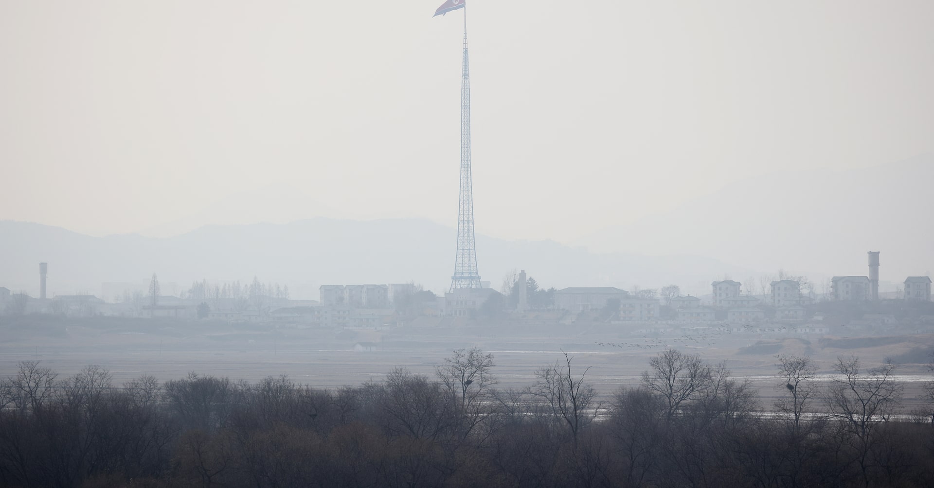 北朝鮮、韓国が軍事境界線付近で警告射撃を行ったと批判