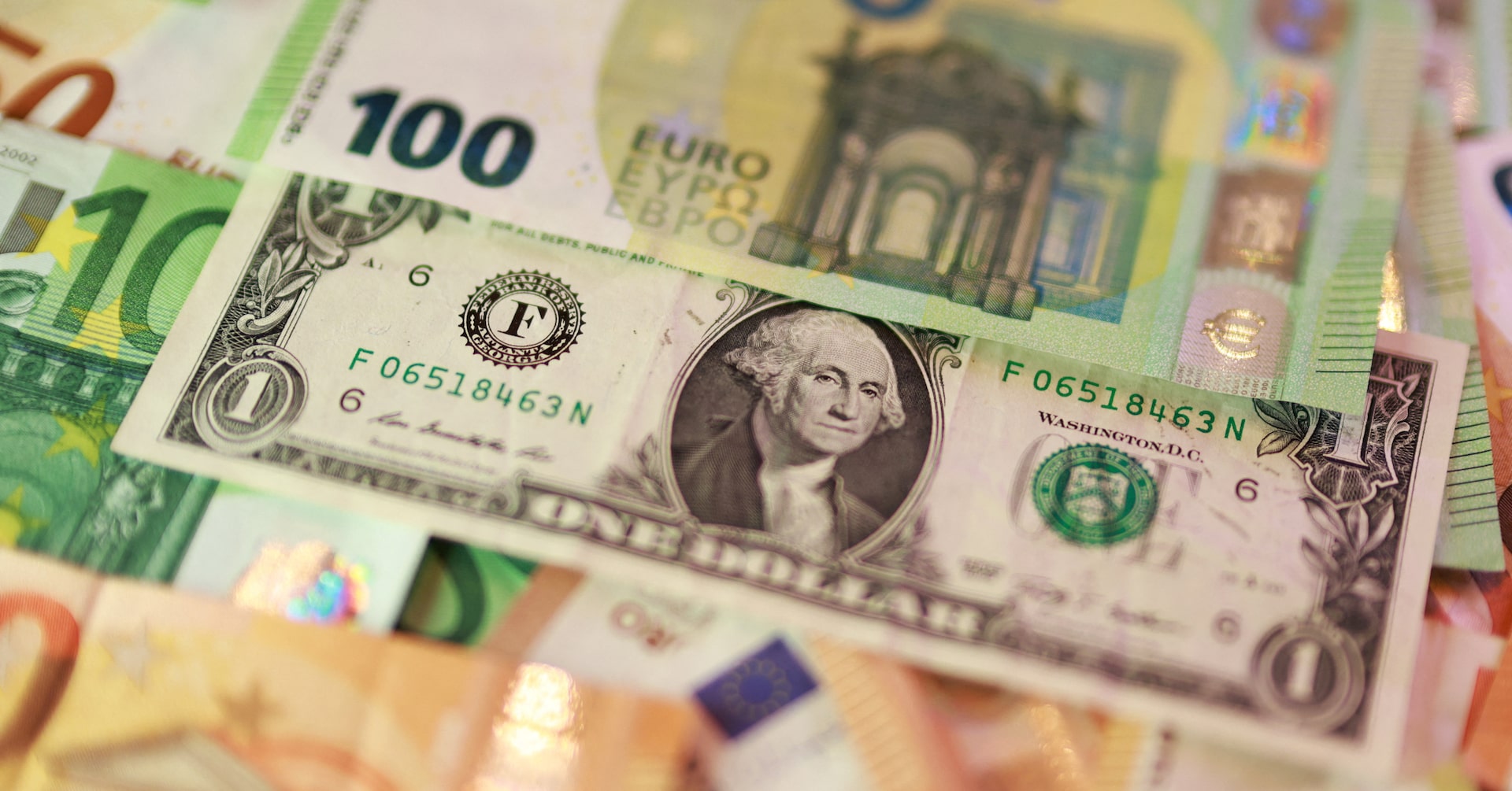 ＮＹ外為市場＝ドル上昇、テクニカル的な買い戻しで