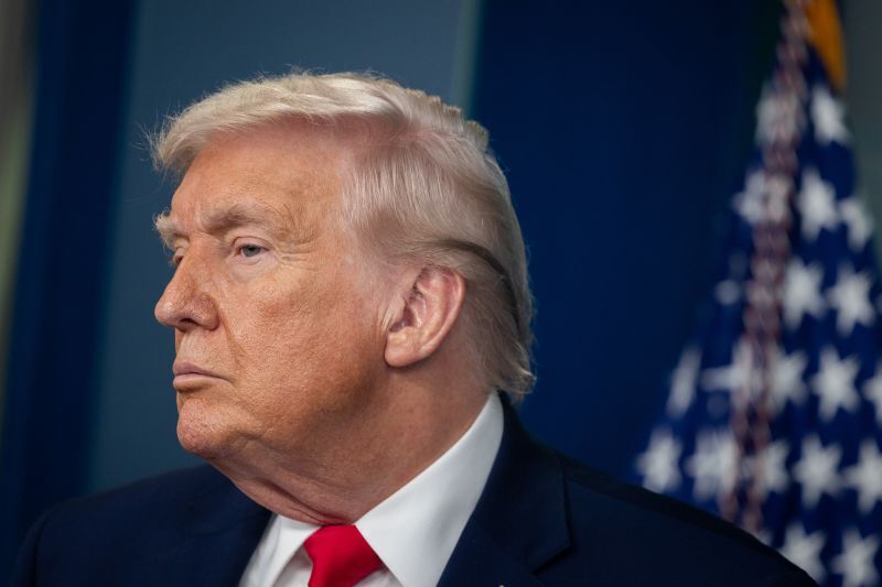 トランプ氏が議長を務める「平和評議会」とは 参加国など知っておくべきこと