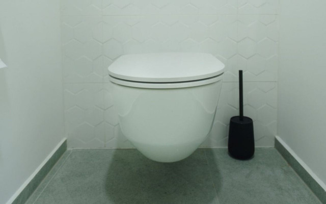 肉はトイレに流し、骨は市場の豚骨に混ぜたはずなのに…「16歳援交少女バラバラ殺人事件」犯人逮捕につながった『動かぬ証拠』とは？（海外の事件／平成20年）（文春オンライン）｜ｄメニューニュース
