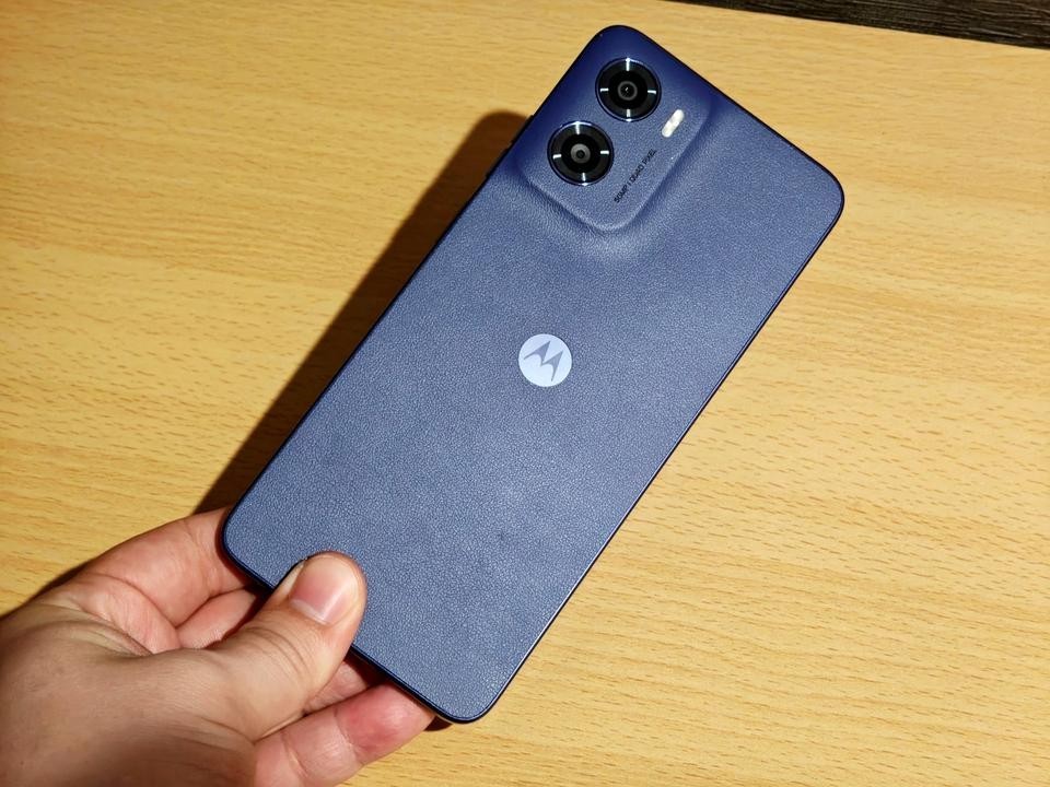 約2万円のスマホ「moto g05」はどこまで使えるのか。価格なりだが評価できるポイントも多い