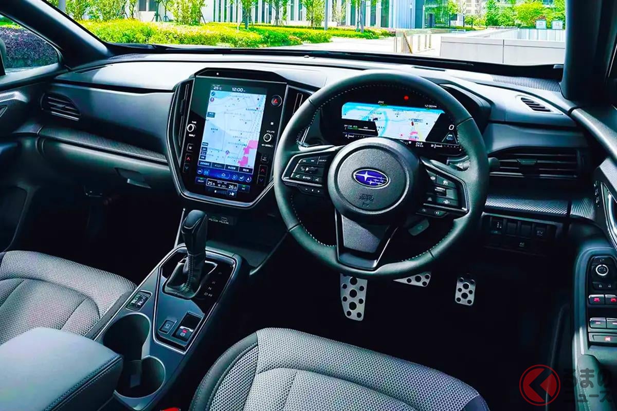 スバル新型「小さなSUV」に"反響殺到"！「本気度が伝わってくる！」「ブラックがめちゃくちゃカッコいい！」との声！ 2.5L"ストロングHV"に一本化の「クロストレック」とは！