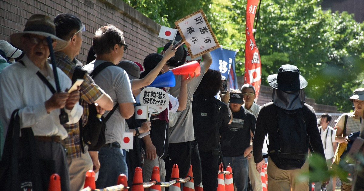 「解体」「愛国」を叫ぶ人々が共鳴する参政党 鳴り潜める主張と葛藤