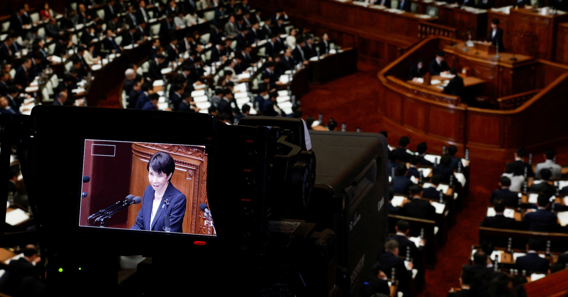 マクロスコープ：自信深める高市氏、市場も歯止め役とならず 党との溝に懸念も