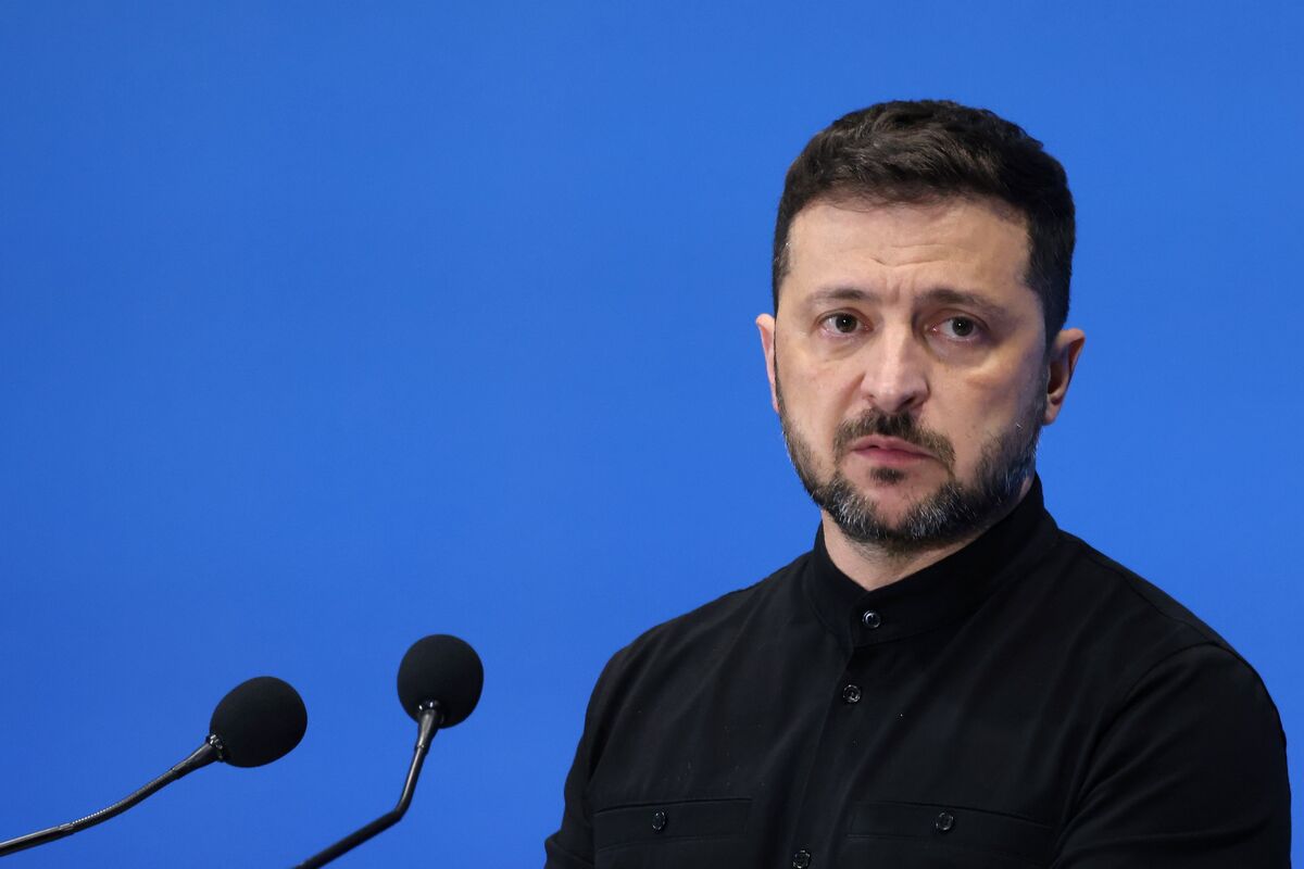 ゼレンスキー氏に習主席が祝電、独立34周年で－プーチン氏訪中直前
