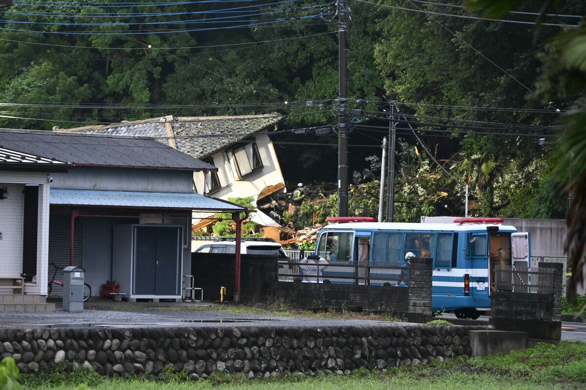 栃木県南部大雨被害 住宅1棟倒壊、29棟浸水 JR両毛線一部、わたらせ渓谷鐵道で運転見合わせ