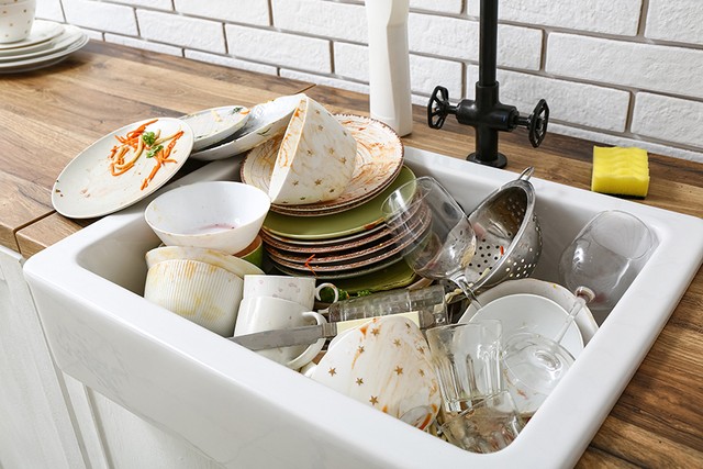 「民泊」で学生グループが、ドアの鍵は開けたまま、洗い物は放置…… 利用方法に賛否両論「お客さんに義務はない」「来た時よりも美しく」