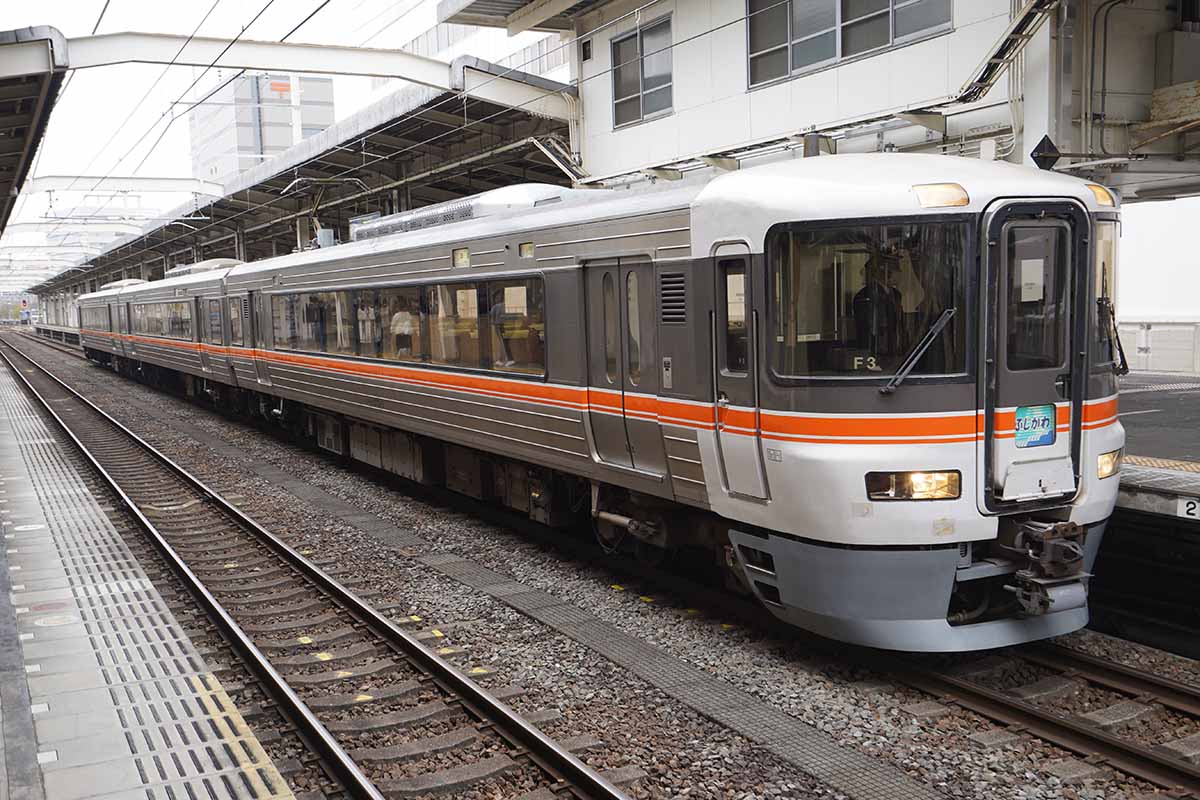 JR東海の「オールラウンダーすぎる電車」ついに30年 特急から「超人気の普通列車」まで 使い勝手◎は“そういう設計”だから!?