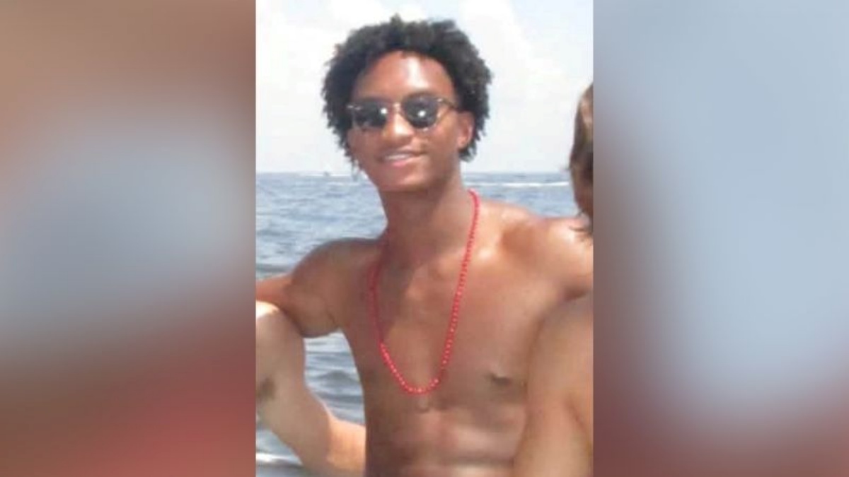 10代の黒人男性、白人の友人たちと出かけ遺体で発見 事件性なしとの発表に疑念高まる 米