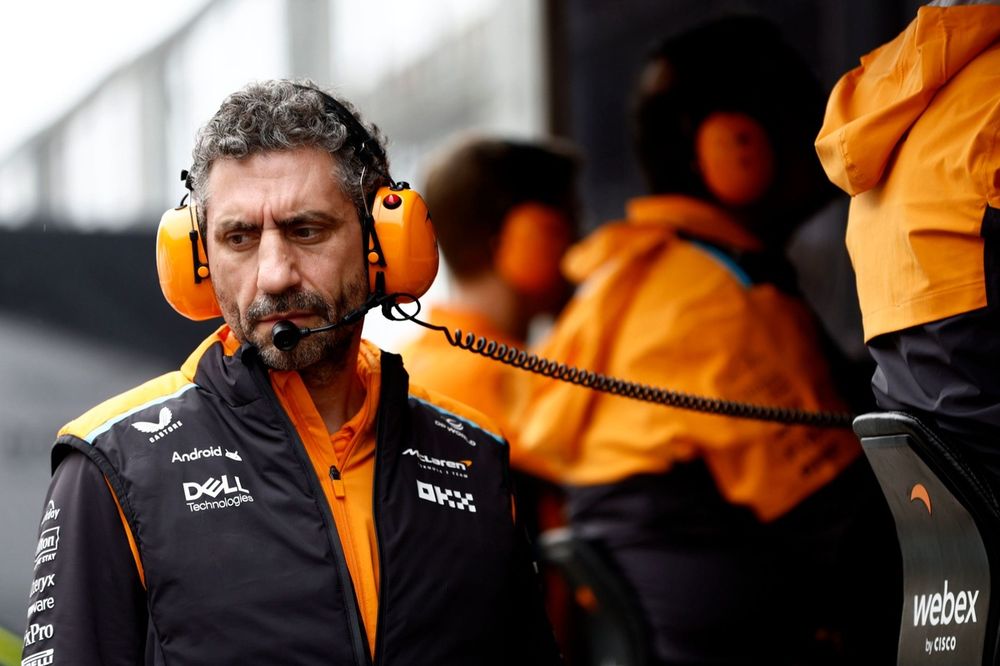 マクラーレンは対レッドブルで”弱腰”だとF1王者ビルヌーブ批判「思い切ってやる気持ちに欠けている」（motorsport.com 日本版）