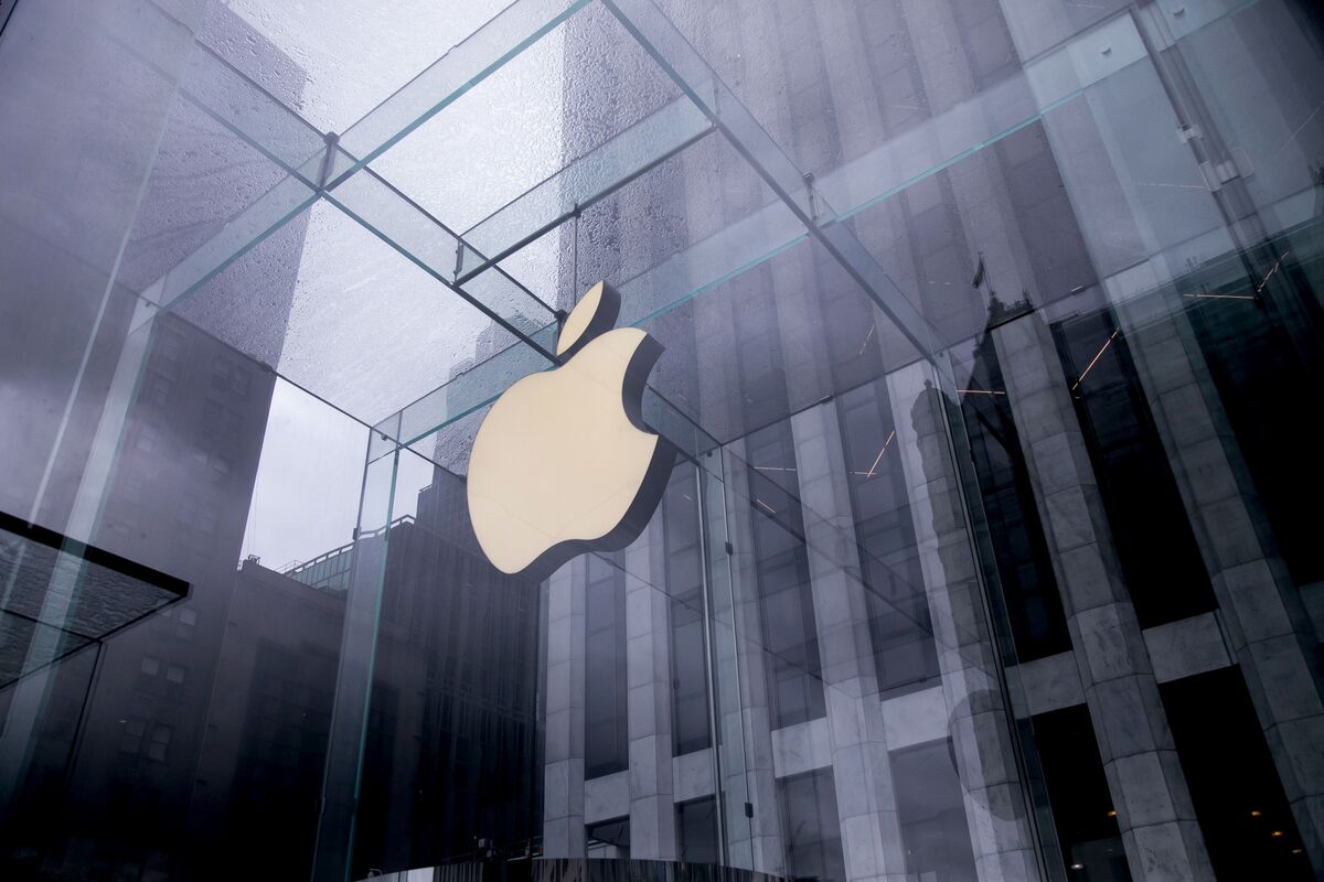 アップル株が大幅安、投資判断の引き下げ相次ぐ－関税の影響懸念